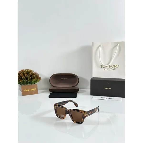 Tomford 184 Tiger Brown Sunglass