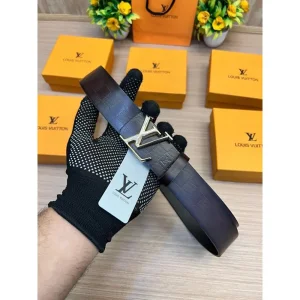 Premium Louis Vuitton Belt For Men (BOT856)