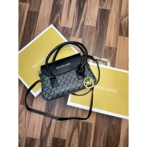 Michael Kors Handbag For Women (SUP2214)