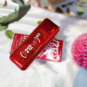 Carolina Herrera Vip 212 Parfum Red 100ml (BOT1013)