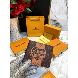 Louis Vuitton Wallet For Men (BOT392)