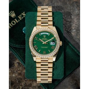 Rolex Day Date Watch For Men (SW8617)