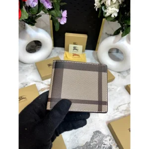 Burberry Wallet For Men (BOT407)