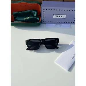 Gucci Sunglasses Glossy Black For Men (BOT870)