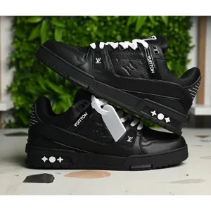 Louis Vuitton Trainer All Black Shoes For Men (BOT797)