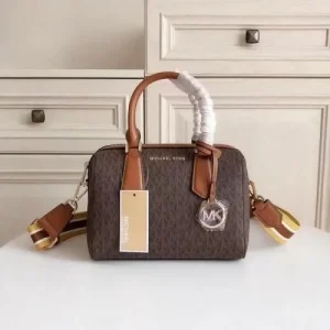 Stylish Michael Kors Handbag For Women (BOT173)