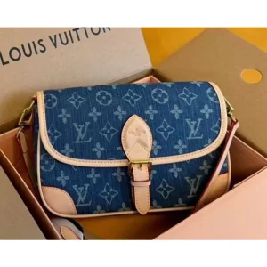 Stylish Louis Vuitton Handbag ldiane Monogram Mirror For Women (BOT214)