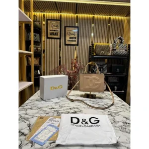 Dolce Gabbana Handbag For Women (SUP2055)
