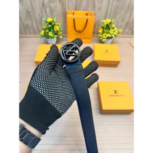 Premium Louis Vuitton Belt For Men (BOT896)