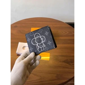 Louis Vuitton Leather Wallet With Og box Card Tags For Men (SUP3261)