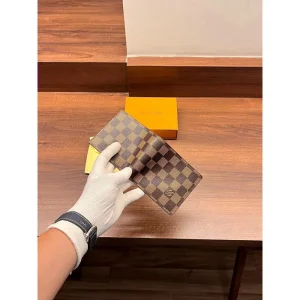 Louis Vuitton Leather Wallet With OG Box Cards Dustbag Tags For Men (SUP4262)