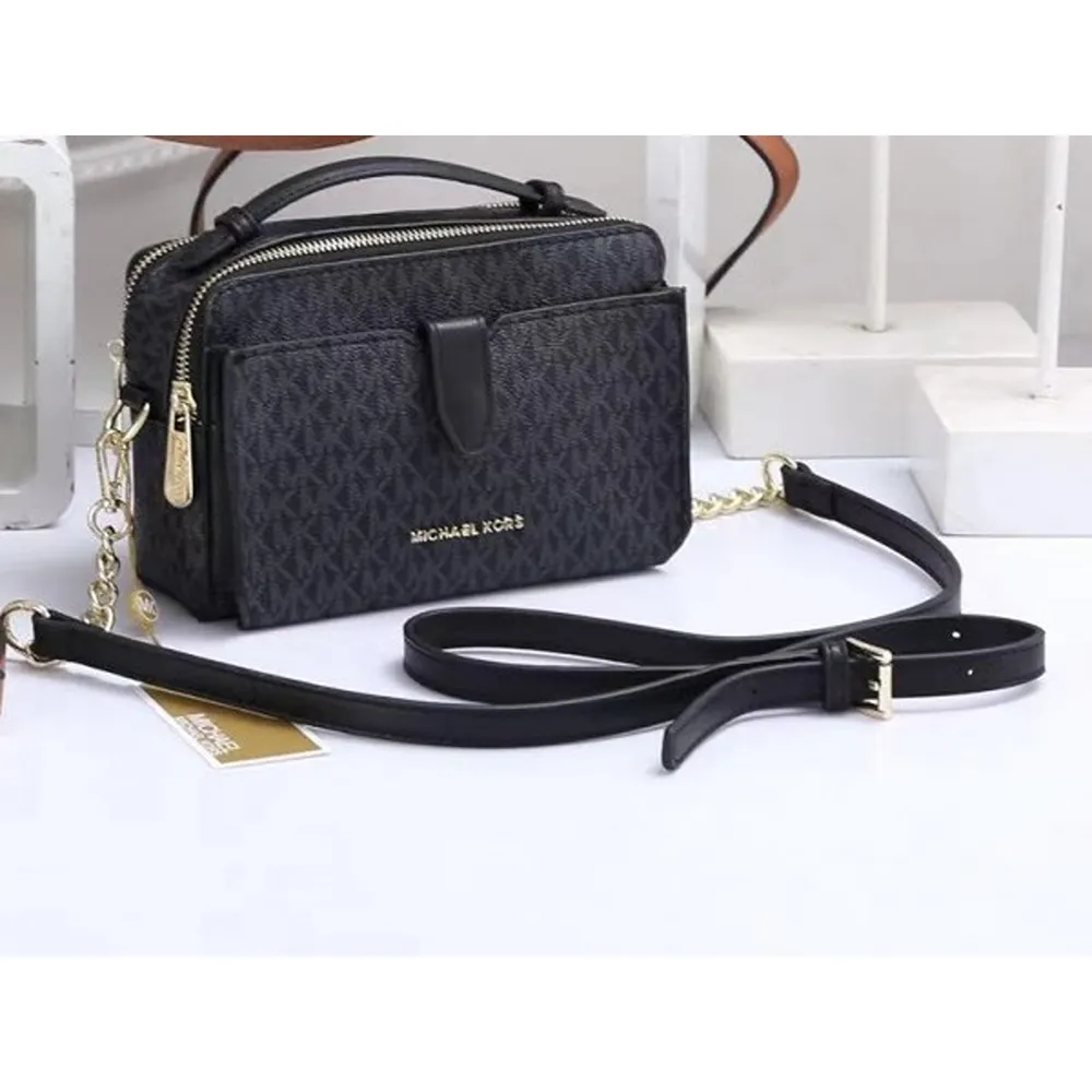 146 Michael Kors Crossbody Bag