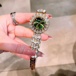 Dior Dimond Watch Gold-Green For Women (SUP3818)