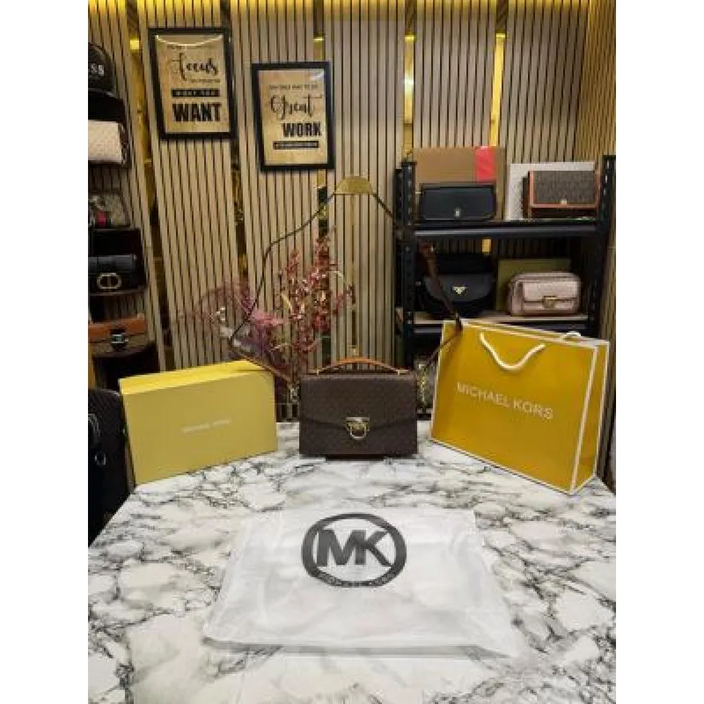 174 Michael Kors Shoulder Bag
