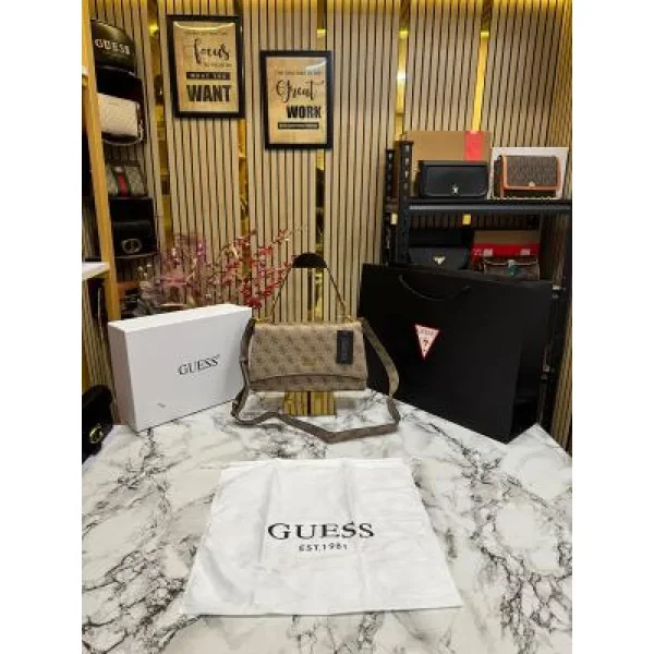 Guess Noelle Crossbody Bag