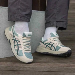 Asics Gel Connected 4