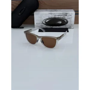 Oakley Sunglasses Transparent Brown For Men (SUP3508)