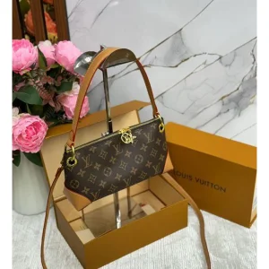 Louis Vuitton Handbag For Women (LAB255)