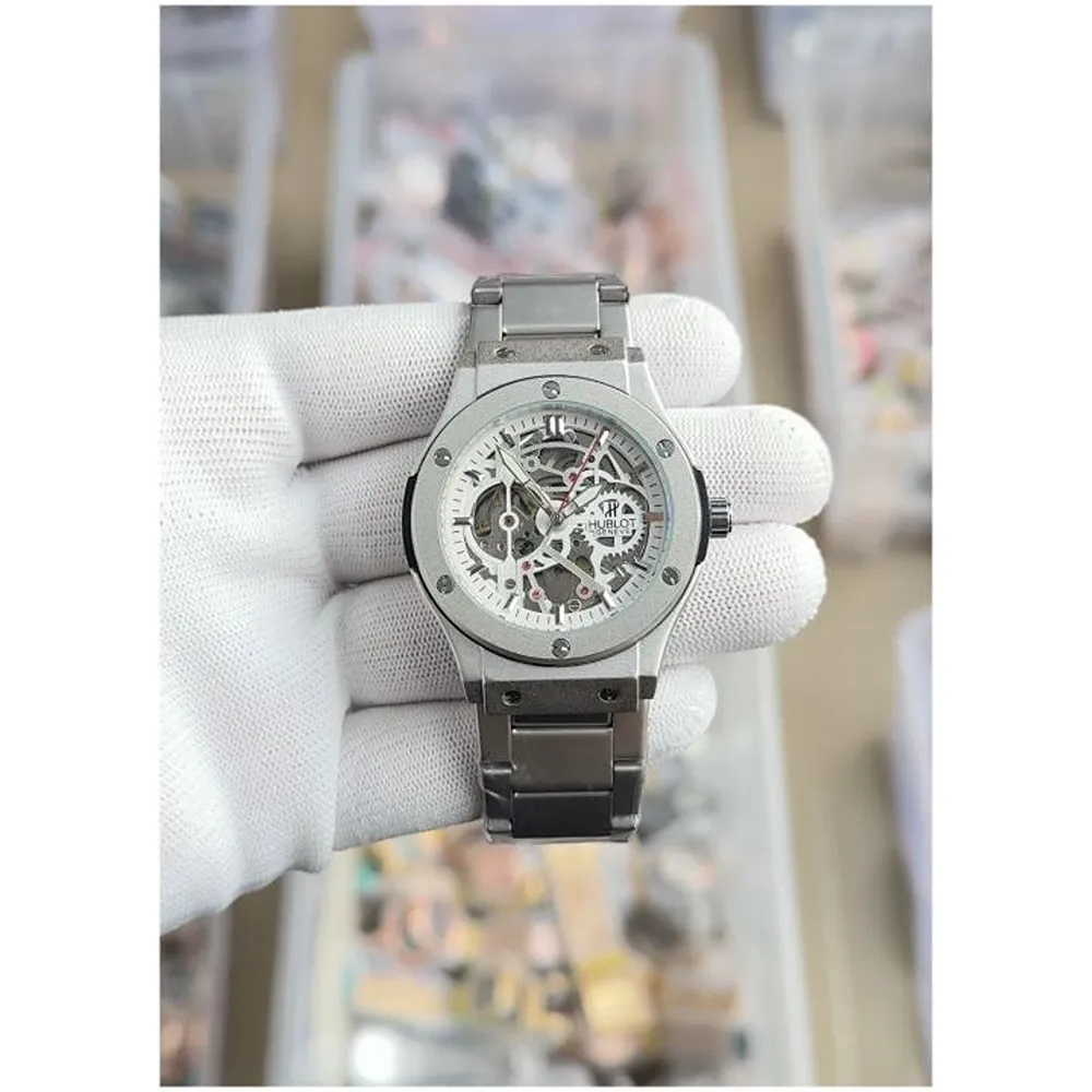 10 Hublot Big Bang Watch