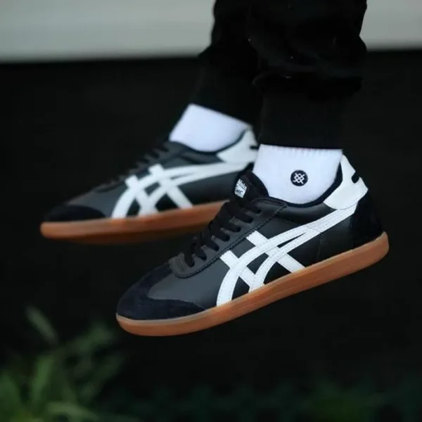 Onitsuka Tiger Tokuten