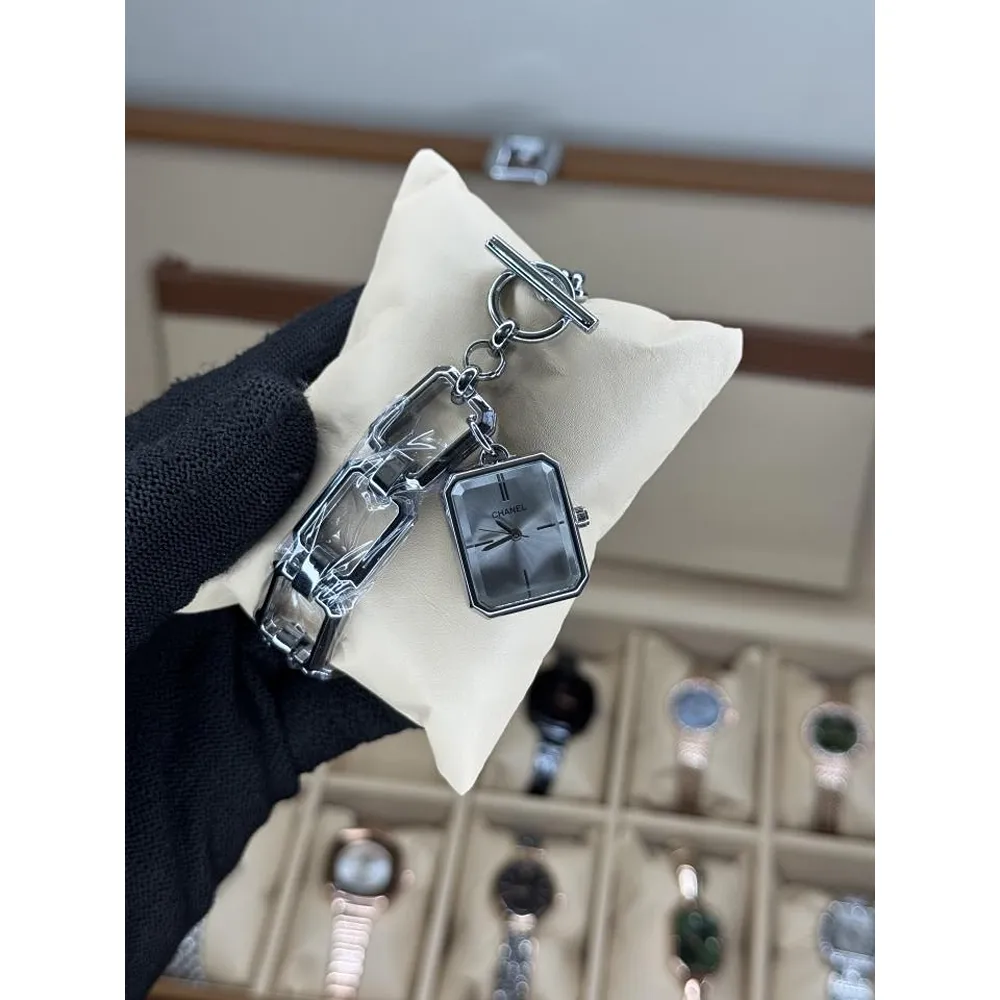 227 Chanel Bracelet Watch