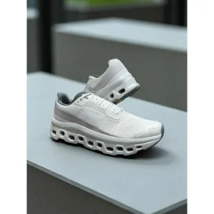 On Cloudmonster Void