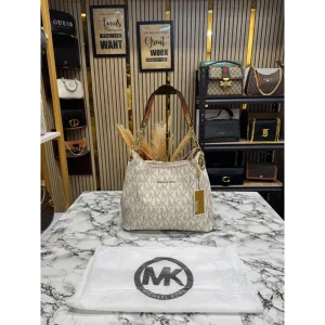 Guess Elevate Tote Bag