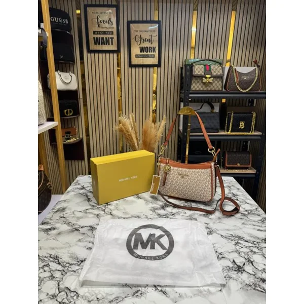 Michael Kors Shoulder Bag