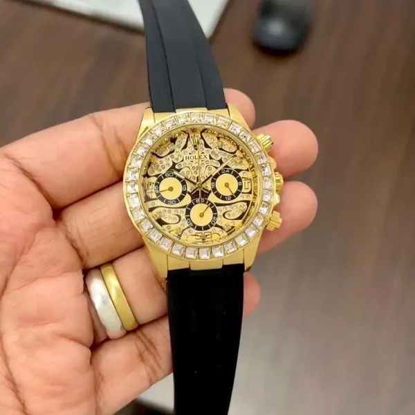 Luxurious Rolex Daytona Tiger Eye Watch