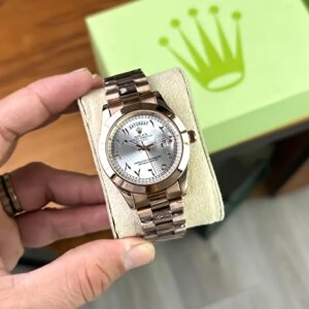 64 Premium Rolex Day-Date Watch