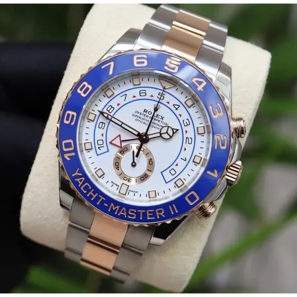 Luxurious Rolex Yacht Master Watch