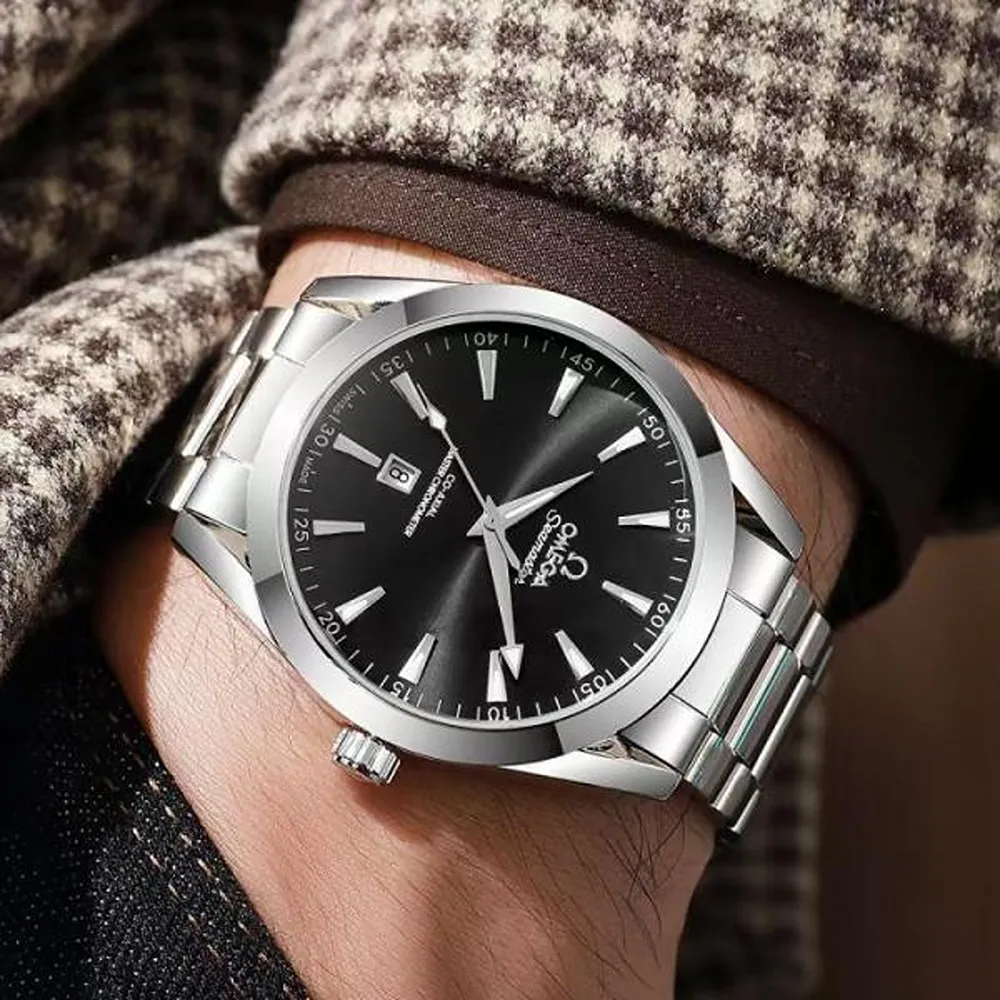 158 Omega Seamaster Aqua Terra Watch