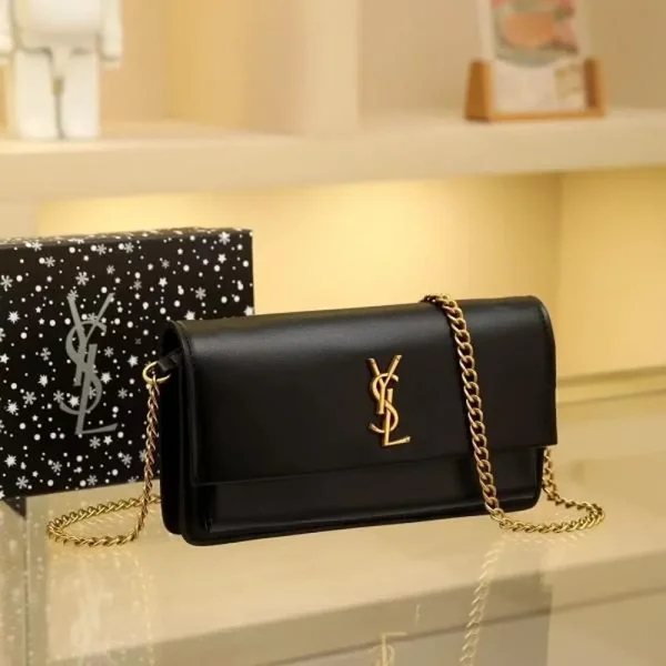 Saint Laurent Shoulder Bag