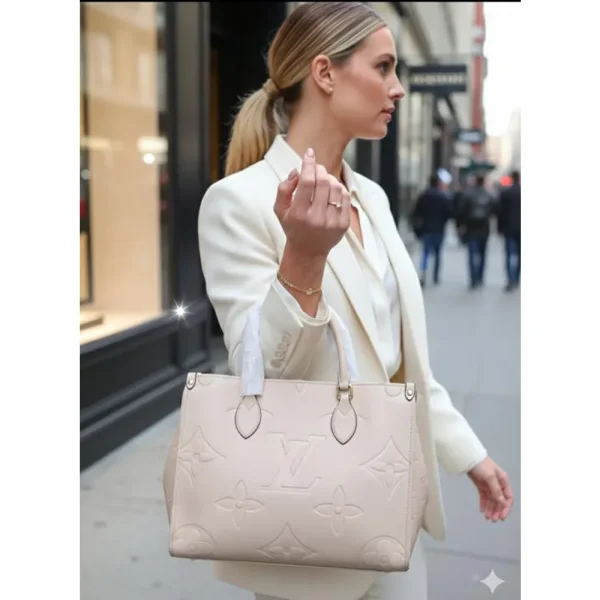 Louis Vuitton Handbag