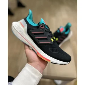 Adidas Ultraboost 22
