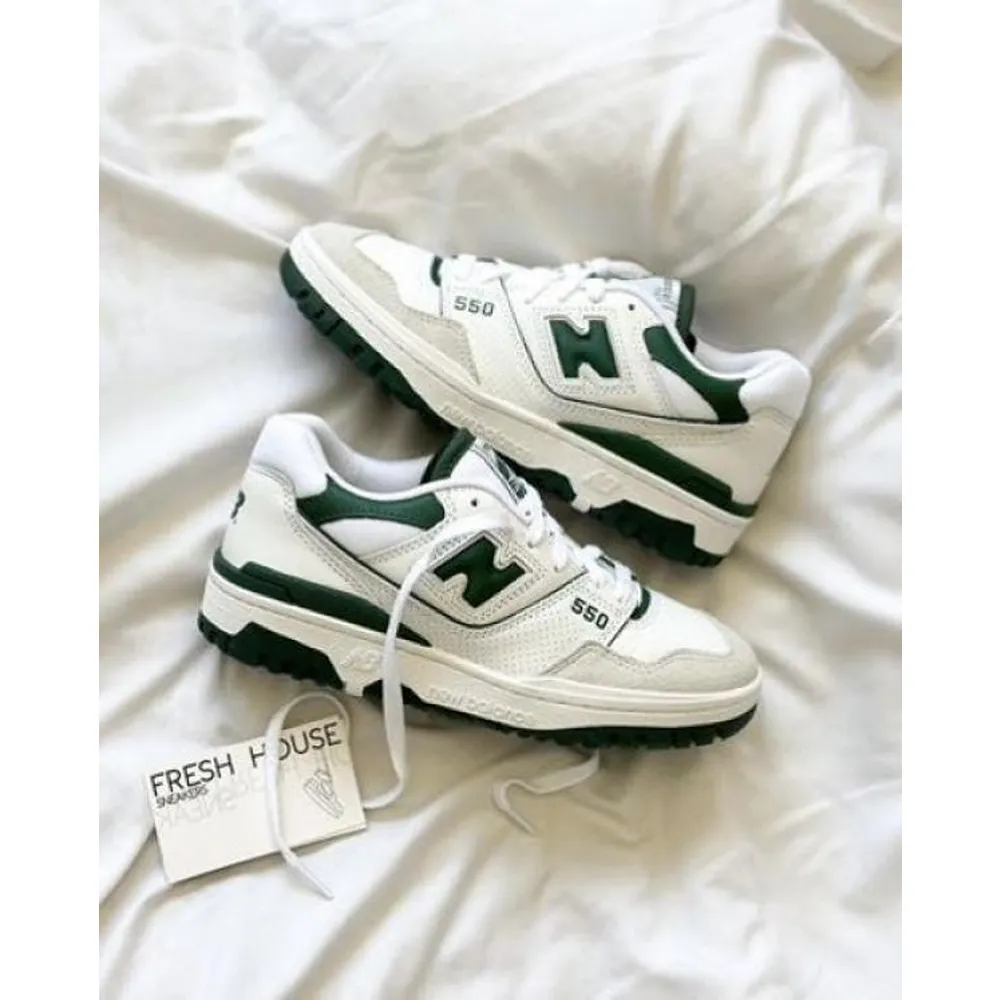 155 New Balance 550