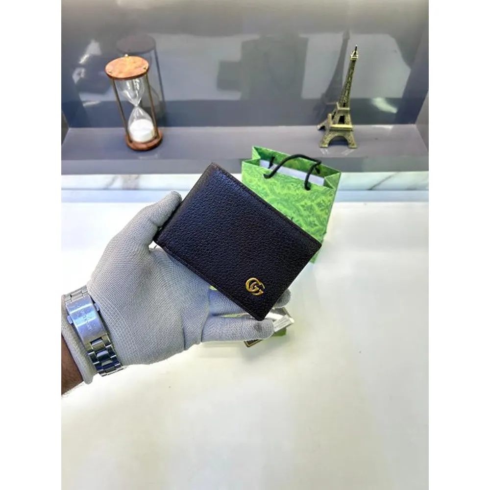 21 Gucci Wallet