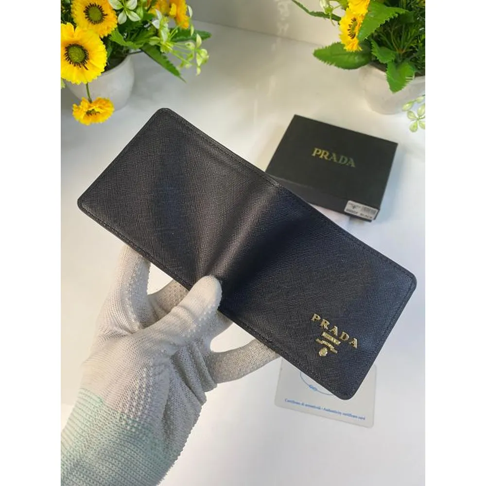 31 Prada Wallet
