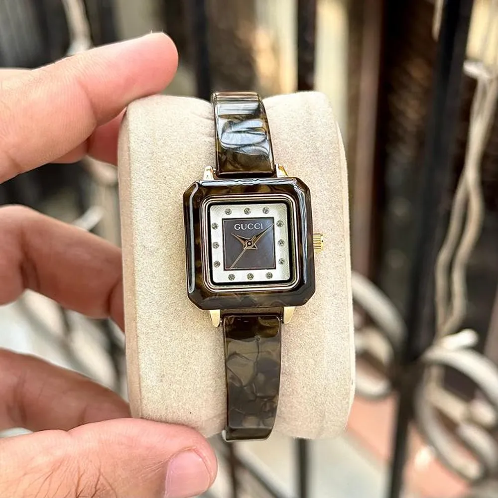 60 Gucci Marble Watch