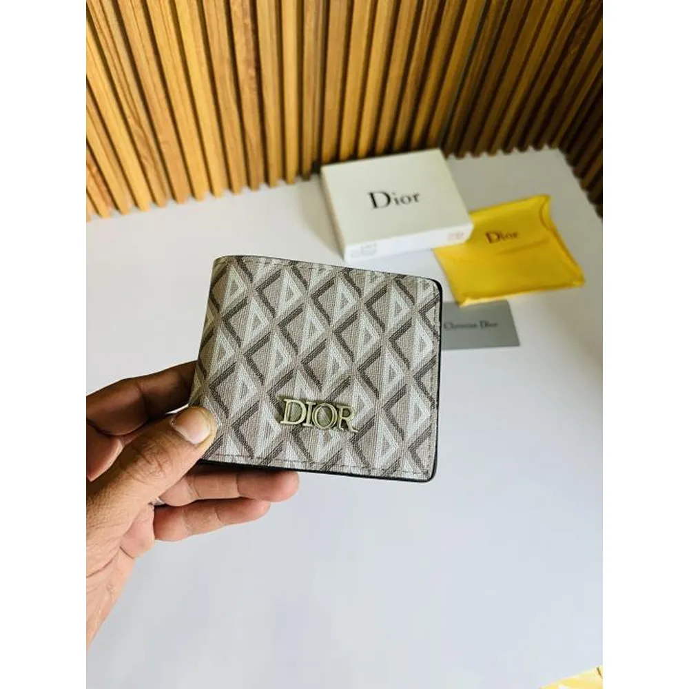 89 Christian Dior Wallet